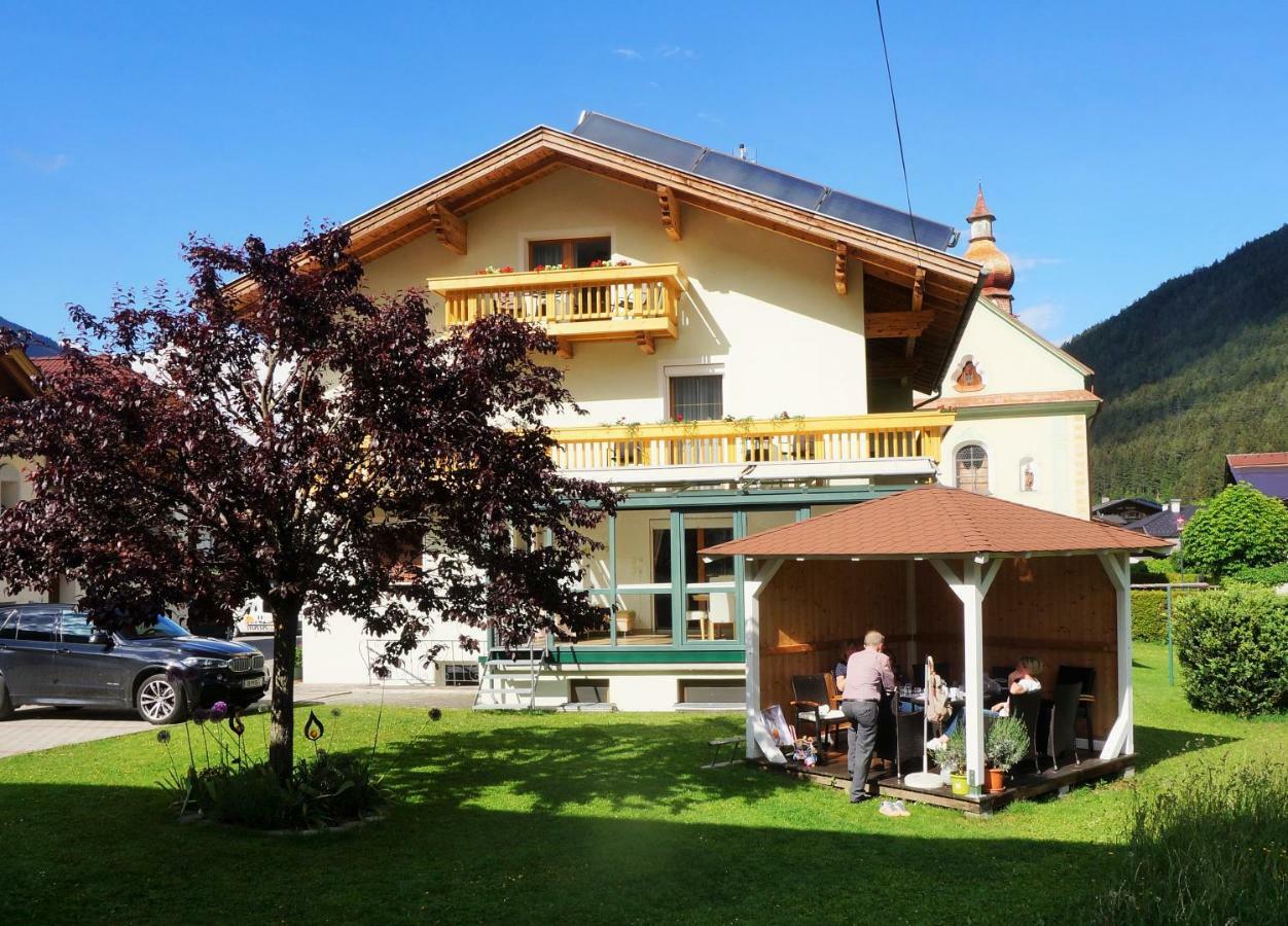 Ferienwohnung Haus Christine Fulpmes Exterior foto